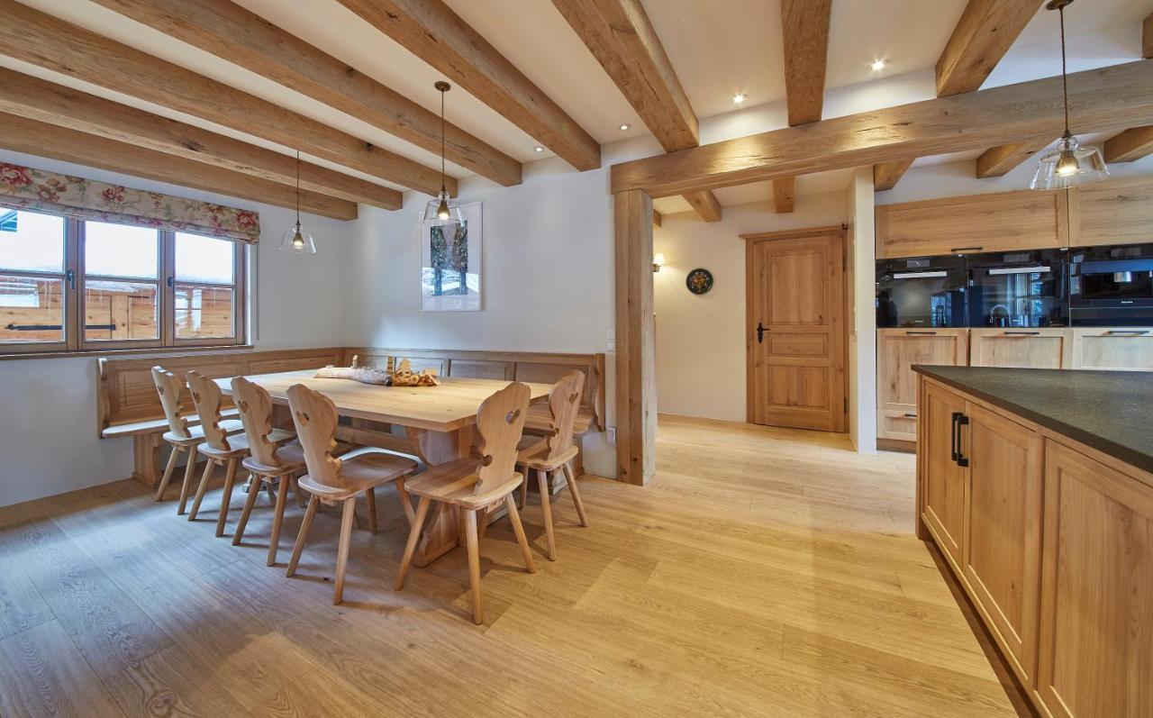 Chalet Tannenbaum ザールバッハ・ヒンターグレム エクステリア 写真