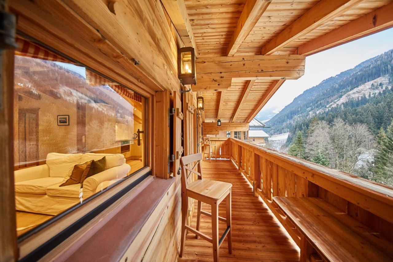 Chalet Tannenbaum ザールバッハ・ヒンターグレム エクステリア 写真
